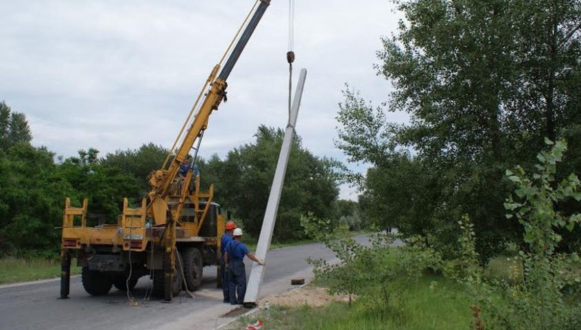 Установка жб столбов
